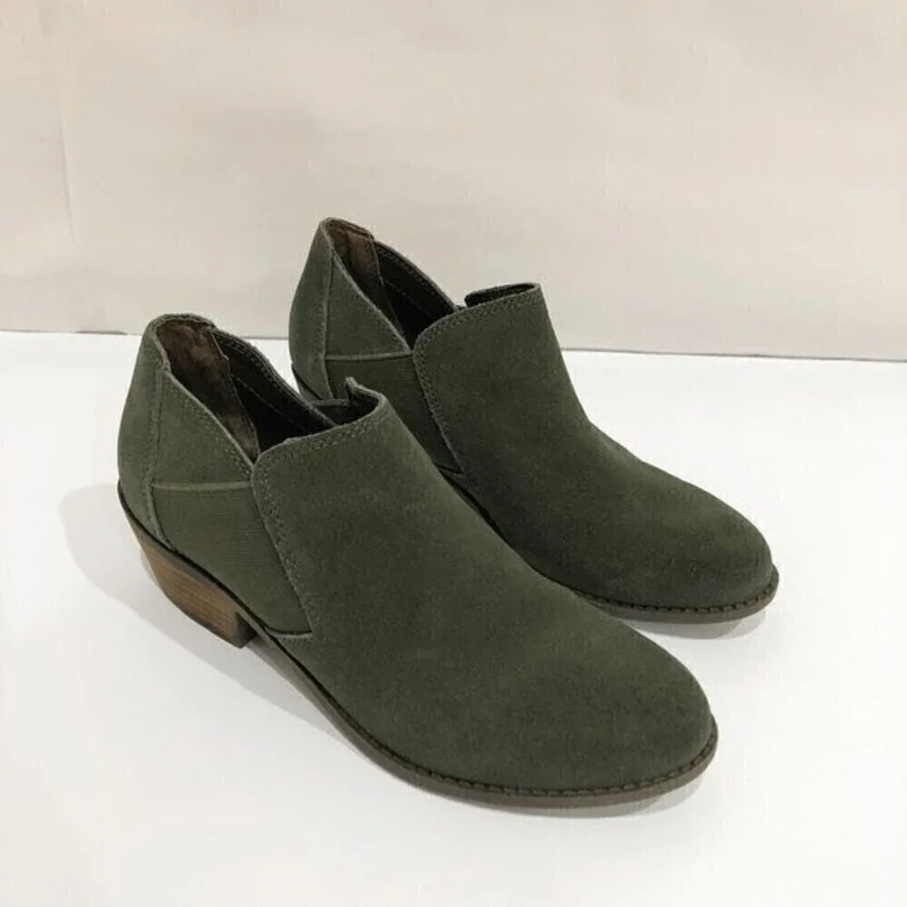 Me‎ Too Brand Ankle Suede Leather Green Boots Size 6